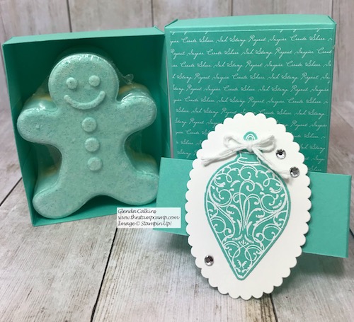 A beautiful box all wrapped up for Christmas. What's inside? A Gingerbread Man Bath Bomb from Bath & Body Works! Details on my blog here: https://wp.me/p59VWq-aBD . #thestampcamp #stampinup #christmasgift #handmade
