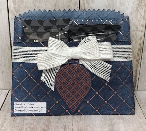 Tuesday's Tips & Techniques tonight Live on my Facebook page The Stamp Camp December 17, 2019 8PM EST . We will be creating this fun treat bag/gift card holder Details here: https://wp.me/p59VWq-aDb #stampinup #thestampcamp #glendasblog #gift